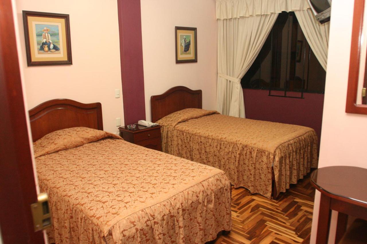 Hotel Torre Norte Trujillo Bagian luar foto