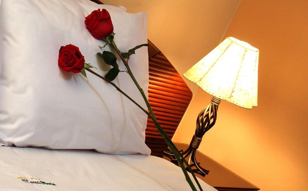Hotel Torre Norte Trujillo Bagian luar foto