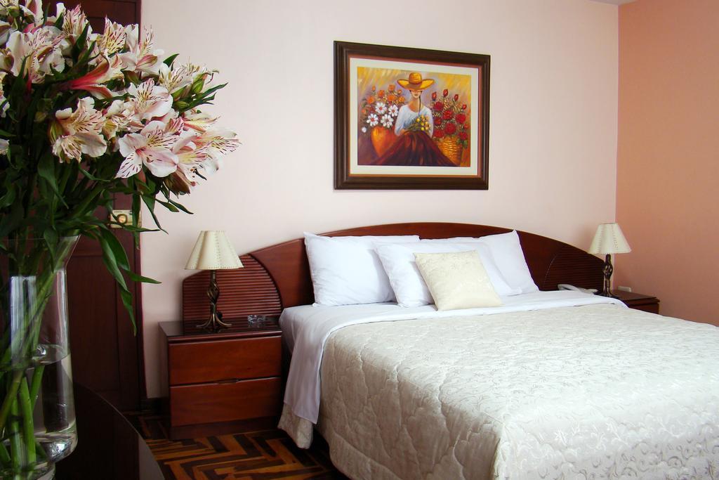 Hotel Torre Norte Trujillo Bagian luar foto