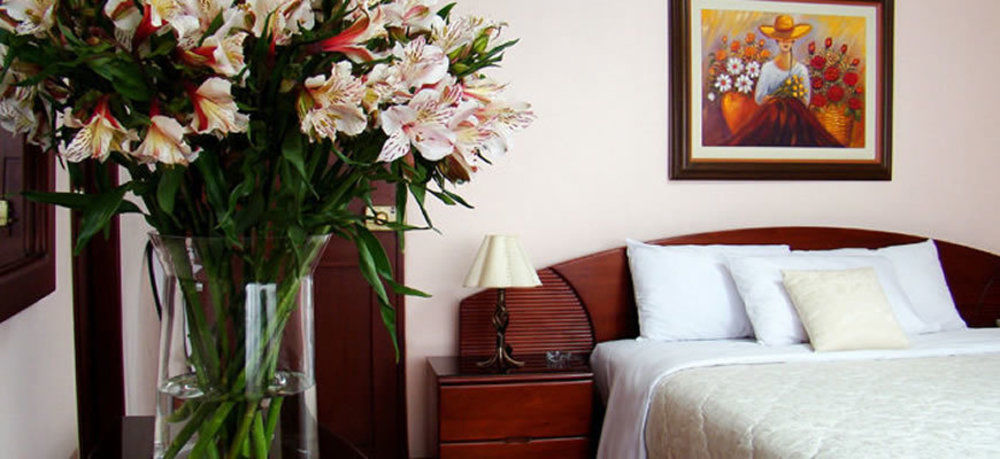 Hotel Torre Norte Trujillo Bagian luar foto